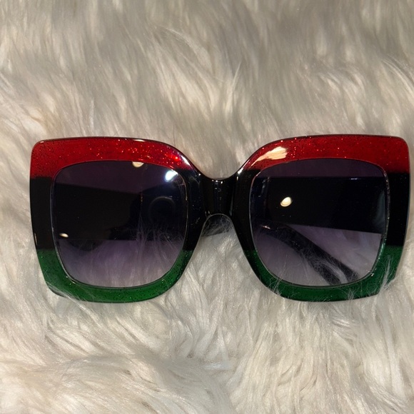 Accessories - Stylish Red and Green Sunglasses